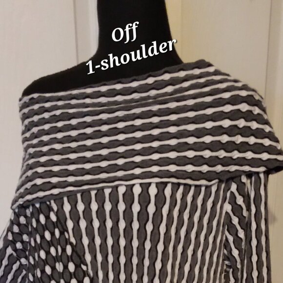 Women's YUSHI black/white geometric print tunic L/S Winter top Size Large EUC - Picture 3 of 8